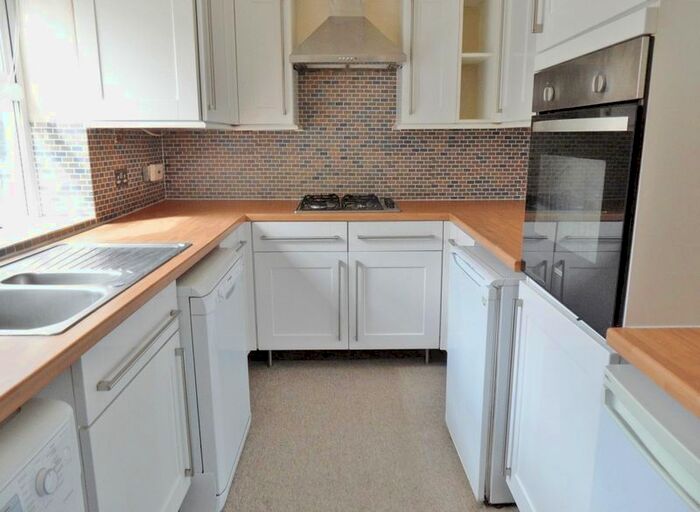 4 Bedroom Terraced House To Rent In Robertson Road, Brighton, BN1