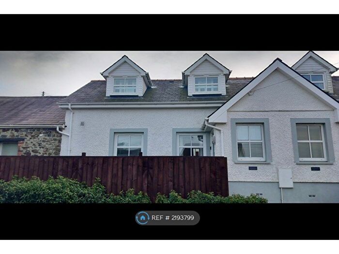 2 Bedroom Semi-Detached House To Rent In Swn Y Gwynt, Rhydargaeau, Carmarthen, SA32