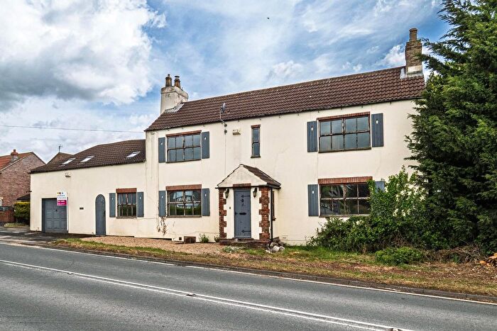 6 Bedroom Detached House For Sale In Beverley Road, Cranswick, Driffield, YO25