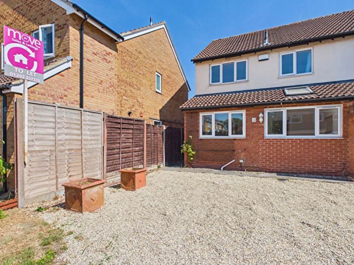 3 Bedroom House To Rent In Swanscombe Place, Up Hatherley, GL51