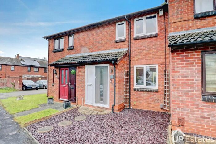 2 Bedroom Terraced House For Sale In Keats Close, Earl Shilton, Leicestershire, LE9