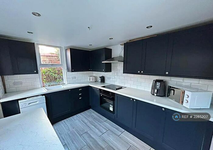 7 Bedroom Terraced House To Rent In Norwich Road, Liverpool, L15