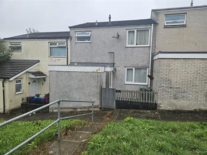 3 Bedroom Terraced House For Sale In Oakway, Fairwater, Cardiff, CF5