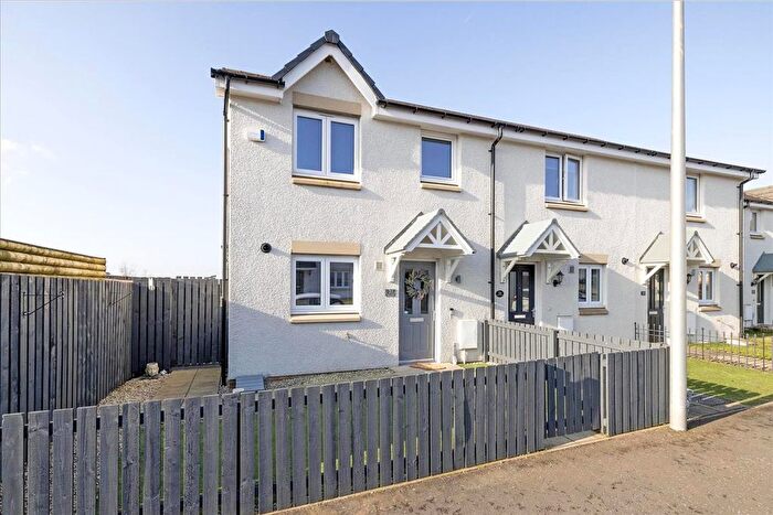 3 Bedroom End Of Terrace House For Sale In South Quarry Boulevard, Gorebridge, EH23