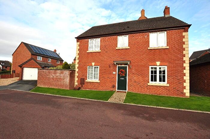 4 Bedroom Detached House For Sale In Byre View, Adlington, Chorley, PR6