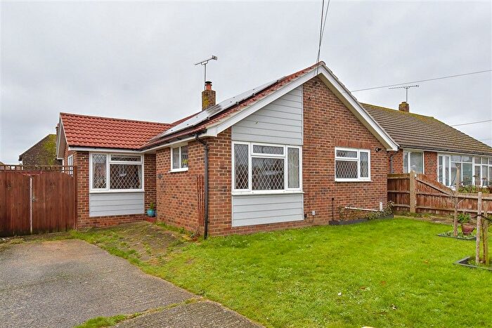3 Bedroom Detached Bungalow For Sale In Kent Road, Littlehampton, West Sussex, BN17