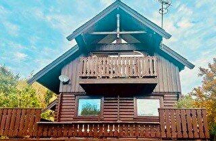 2 Bedroom Detached House For Sale In Harleyford, Henley Road, Marlow, Buckinghamshire, SL7