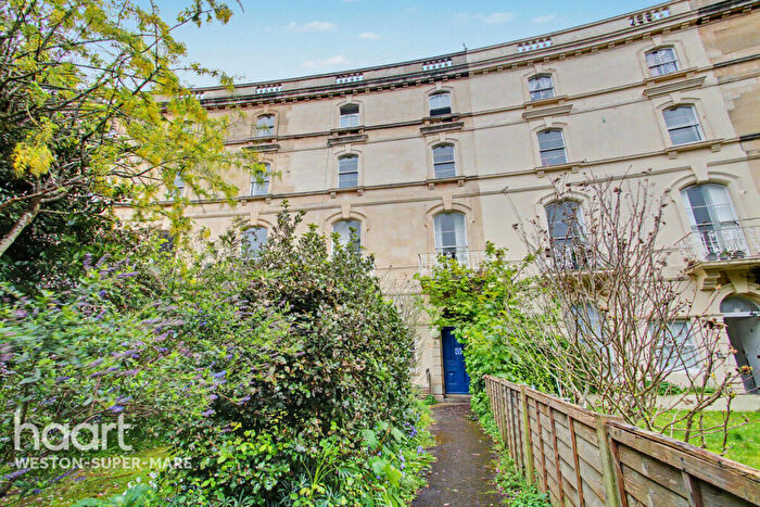 2 Bedroom Flat To Rent In Ellenborough Crescent, Weston-Super-Mare, BS23