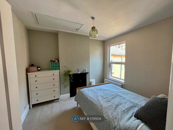 1 Bedroom Flat To Rent In East Ham, London, E6