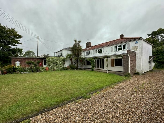 4 Bedroom Detached House For Sale In Post Office, Mill Common, Westhall, Suffolk, IP19