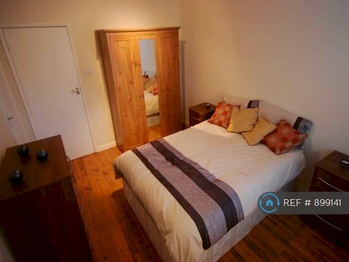 1 Bedroom Flat To Rent In Hallowell Road, Northwood, HA6