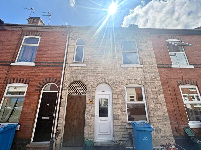 2 Bedroom House To Rent In Manchester Street, DE22