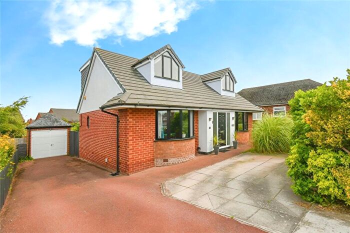 4 Bedroom Detached House For Sale In The Spinney, West Kirby, Wirral, CH48