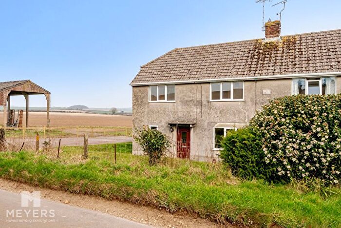 3 Bedroom Semi-Detached House For Sale In Roke, Bere Regis, BH20