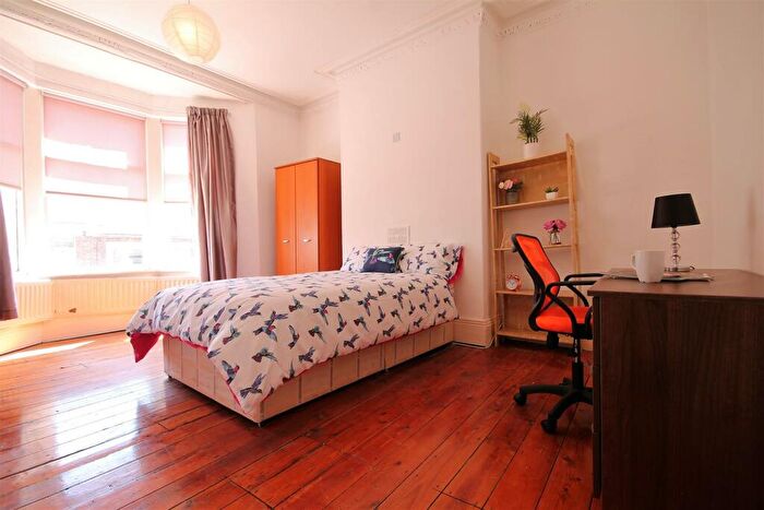 4 Bedroom Terraced House To Rent In Warwick Street, Heaton, NE6