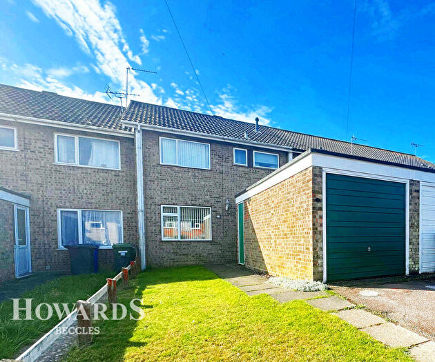 3 Bedroom Terraced House For Sale In Fairfax Court, Beccles, NR34