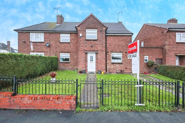 3 Bedroom Semi Detached House For Sale In York Road, Rowley Regis, B65