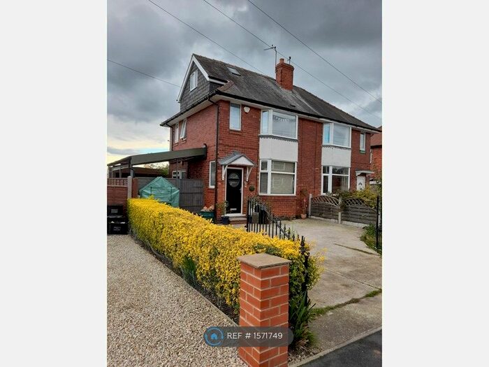 3 Bedroom Semi-Detached House To Rent In Wharton Avenue, York, YO30