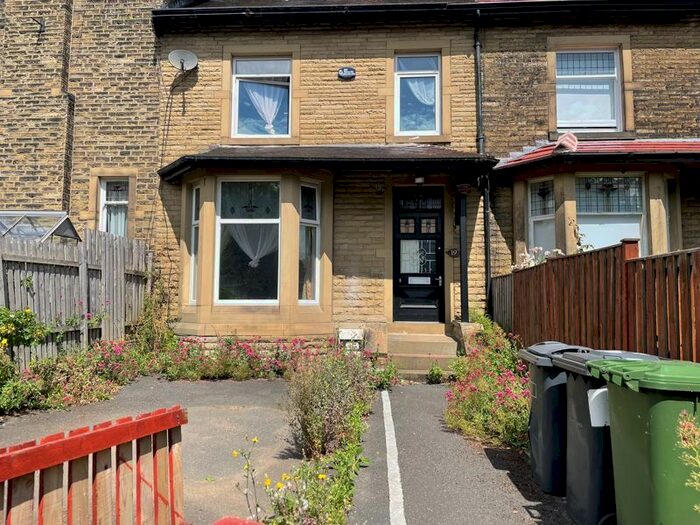 5 Bedroom Terraced House To Rent In Birkby Hall Road, Birkby, Huddersfield, HD2