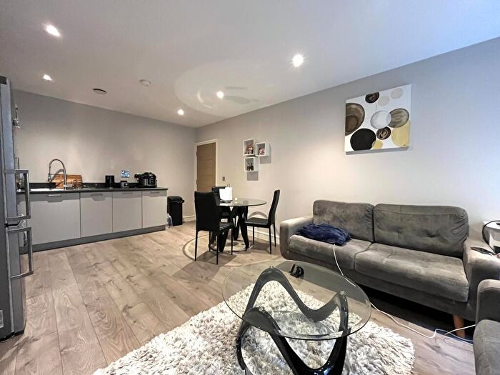 2 Bedroom Apartment For Sale In Geneva House, Park Road, Peterborough, PE1