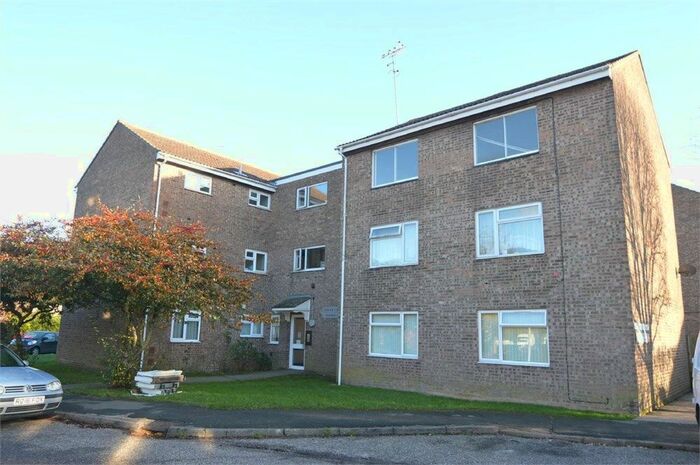 2 Bedroom Flat To Rent In Colne Court, Braintree, CM7