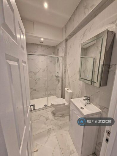 2 Bedroom Flat To Rent In Station Road, Harlesden, NW10