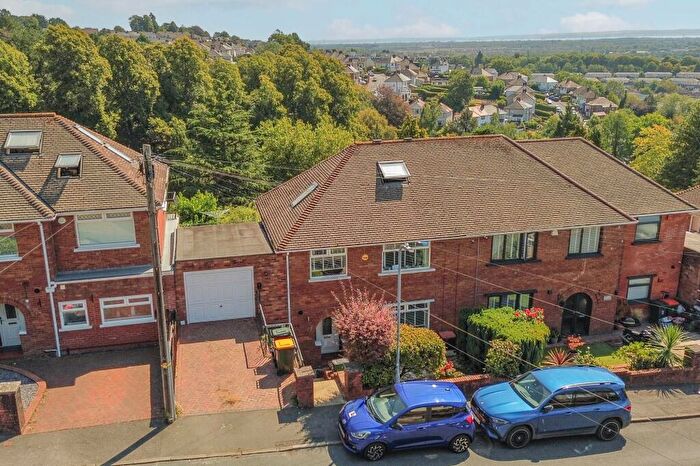 4 Bedroom Semi-Detached House For Sale In Swinburne Close, Newport, NP19
