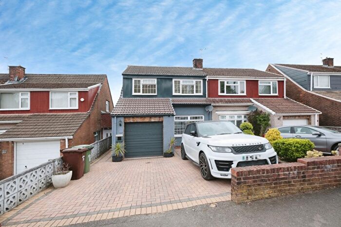 3 Bedroom Semi-detached House For Sale In Elgar Close, Blackwood, NP12