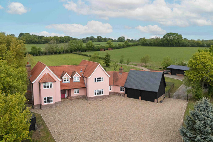 4 Bedroom Equestrian Facility For Sale In Fen Lane, Ipswich, IP7