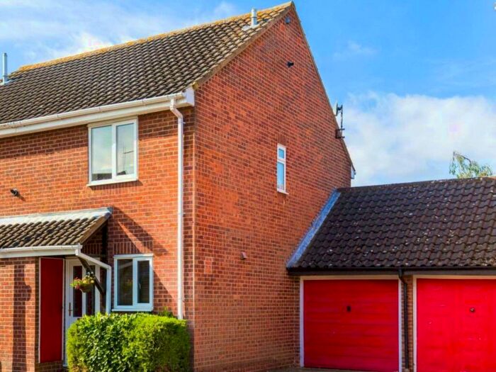 2 Bedroom Semi-Detached House To Rent In Lime Close, Stevenage, SG2