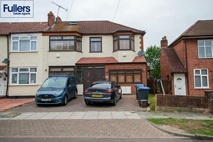 2 Bedroom Semi-Detached House To Rent In Inverness Avenue, Enfield, EN1