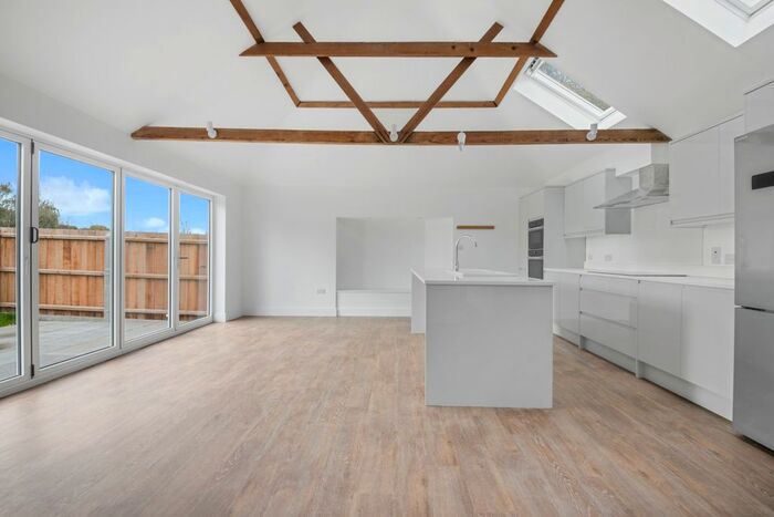 3 Bedroom Detached Bungalow To Rent In Brook Road, Thriplow, Royston, SG8