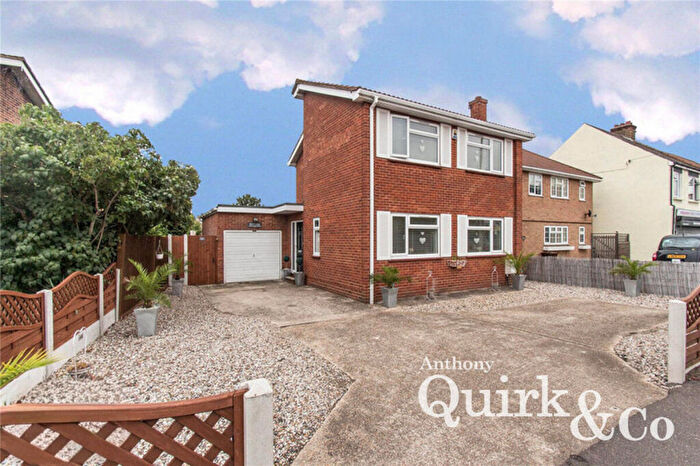 3 Bedroom Detached House For Sale In Long Road, Canvey Island, SS8