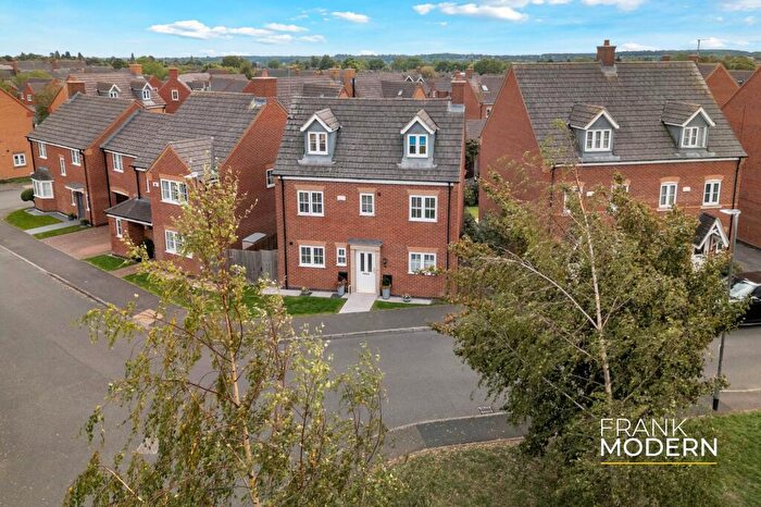 5 Bedroom Detached House For Sale In Belvoir Close, Stamford, PE9