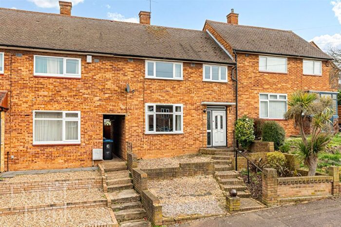 3 Bedroom Property For Sale In Hanson Drive, Loughton, IG10