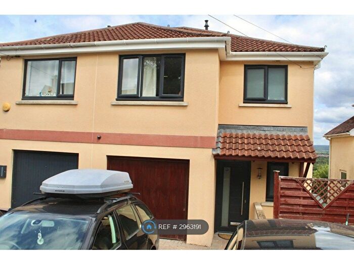 4 Bedroom Semi-Detached House To Rent In Seymour Road, Newton Abbot, TQ12