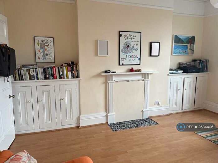 2 Bedroom Flat To Rent In All Saints Road, Bristol, BS8