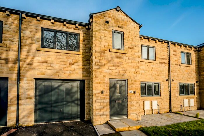 3 Bedroom Terraced House To Rent In Stockbridge Wharf, Riddlesden, Keighley, BD20