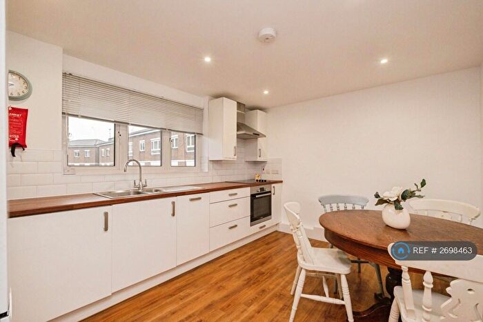 2 Bedroom Flat To Rent In Corporation Street, London, N7