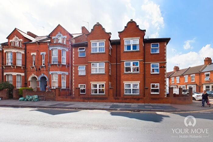 1 Bedroom Flat To Rent In Abington Grove, Northampton, NN1