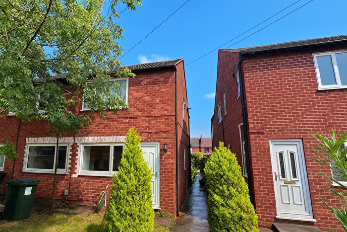 3 Bedroom Flat To Rent In Gillies Street, Byker, NE6