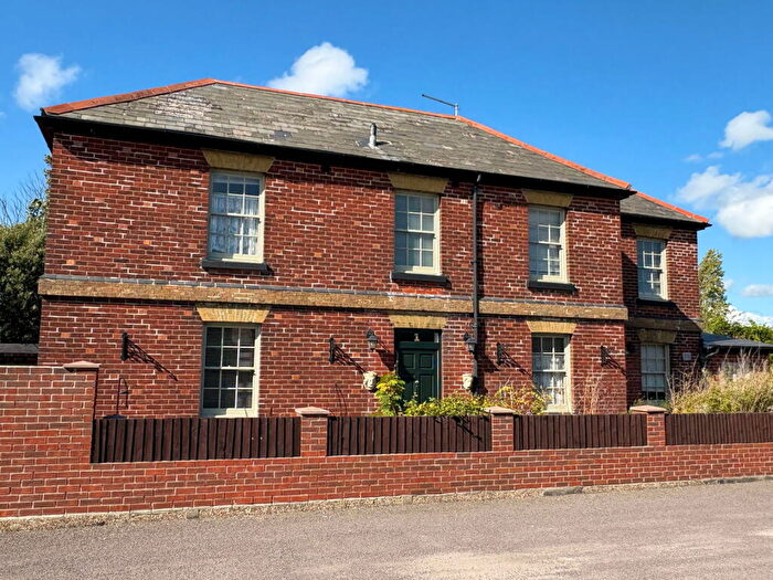 3 Bedroom Detached House For Sale In Royal Engineers Mews, Weevil Lane, Gosport, PO12