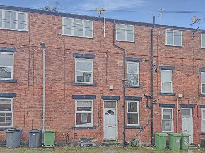 3 Bedroom Terraced House For Sale In Monk Bridge Place, Leeds, LS6