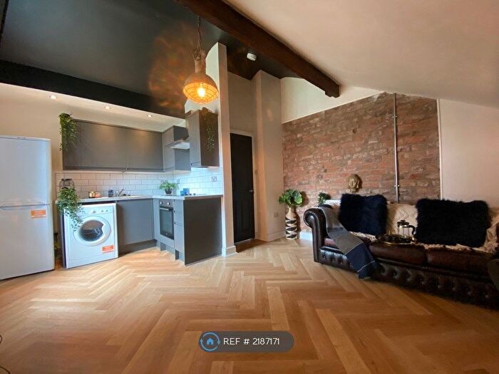 3 Bedroom Flat To Rent In Lorne Street, Liverpool, L7