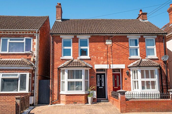 2 Bedroom Semi-detached House For Sale In Millway Road, Andover, SP10