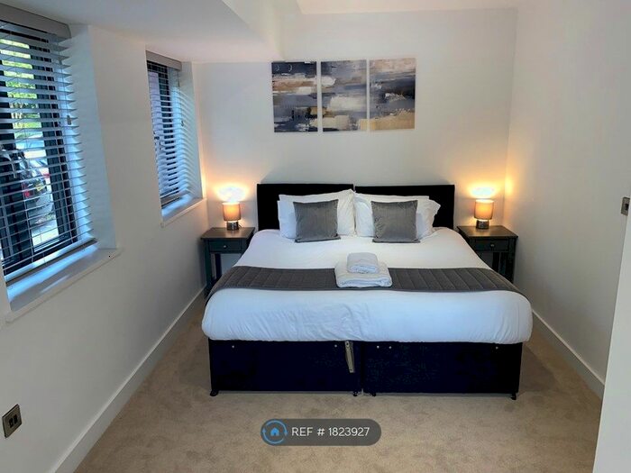 1 Bedroom Flat To Rent In Broadoaks, Solihull, B91