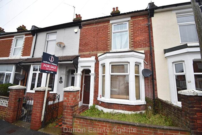 1 Bedroom Flat For Sale In Kings Road, Gosport, PO12