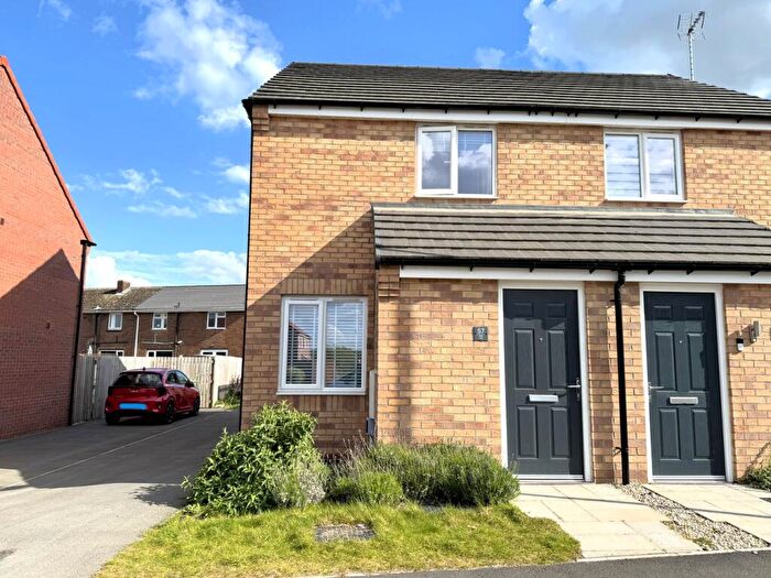 2 Bedroom Semi-Detached House To Rent In Swan Lane, Ollerton, NG22