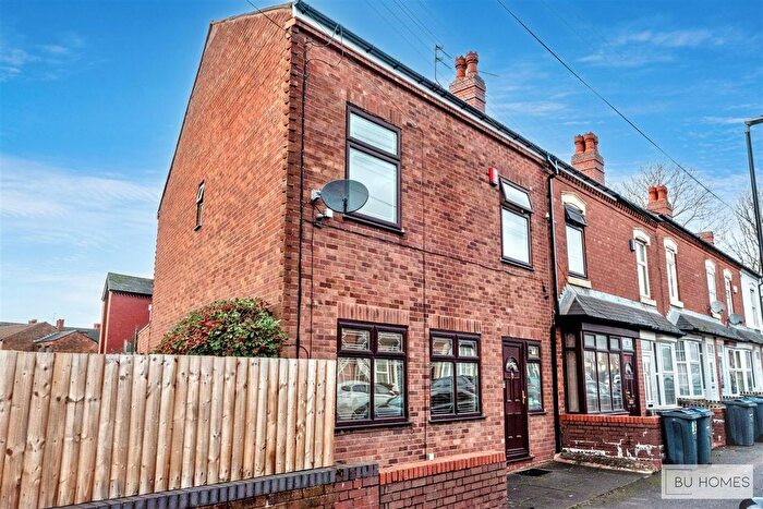 5 Bedroom End Terrace House For Sale In Henshaw Road, Birmingham, B10