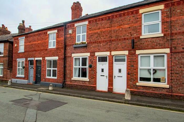 2 Bedroom Terraced House To Rent In Chapel Lane, Stockton Heath, Warrington, WA4